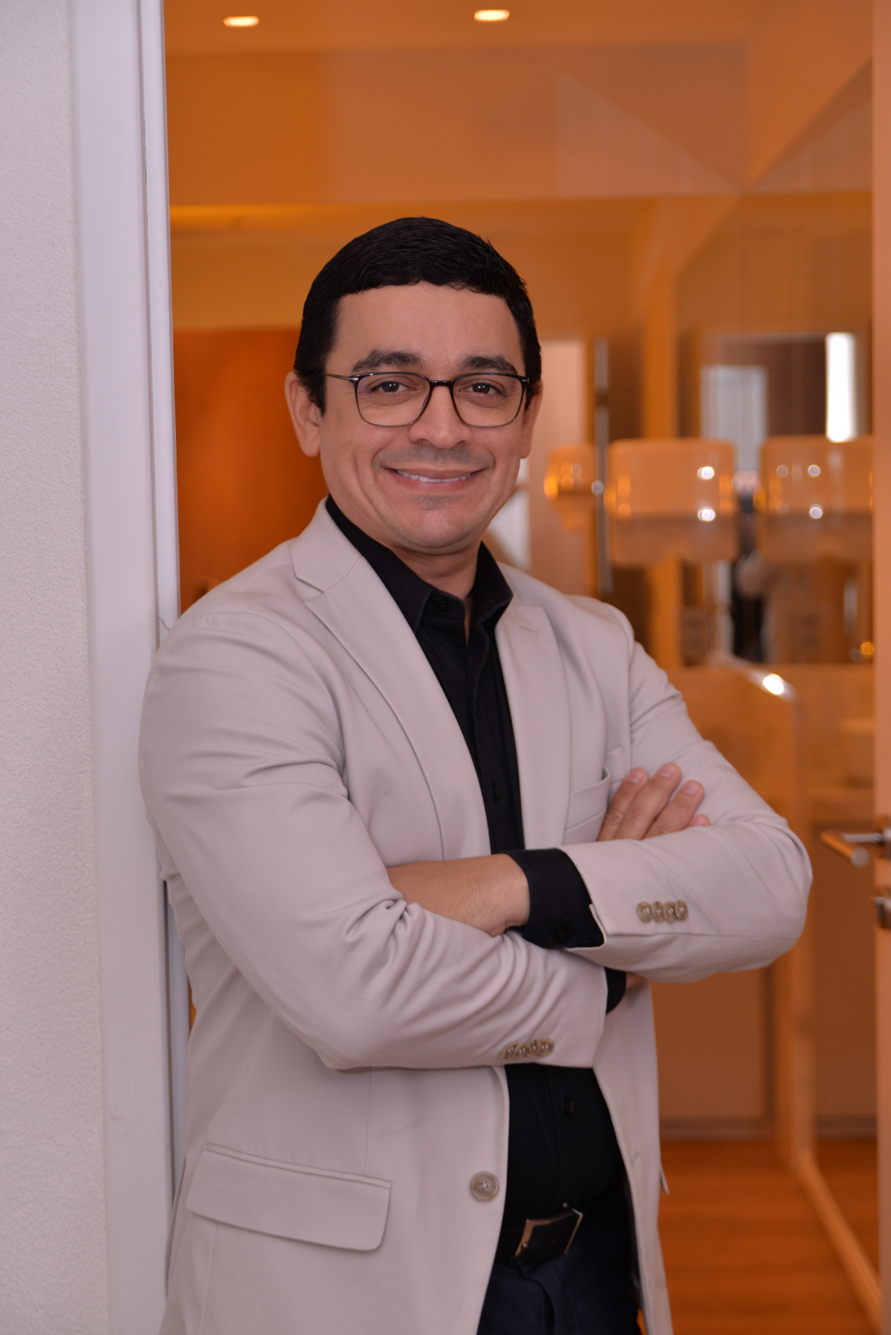 Dr. Airllan Alves
